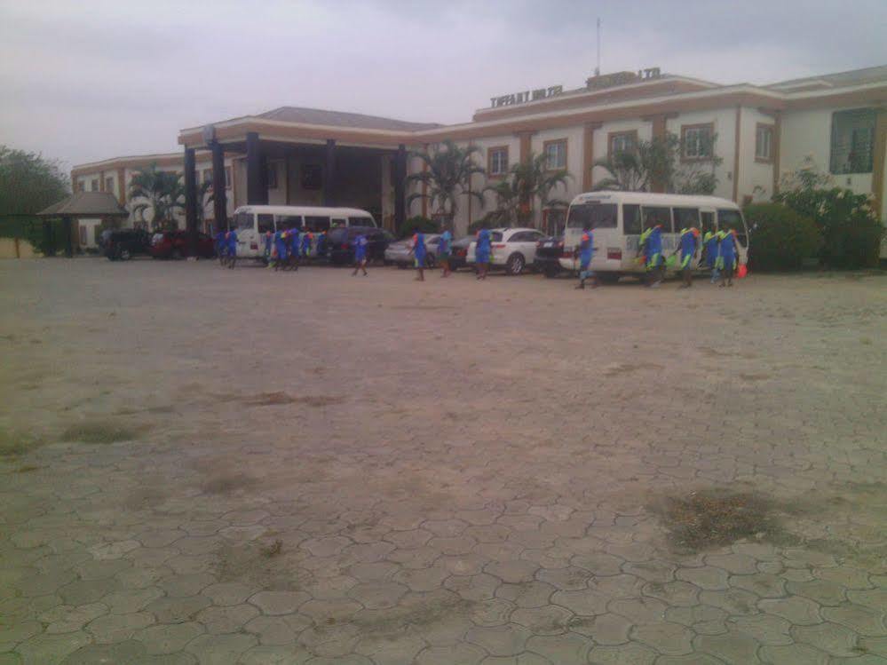 Tiffany Hotel And Towers Imogwu-Agwa Exterior photo